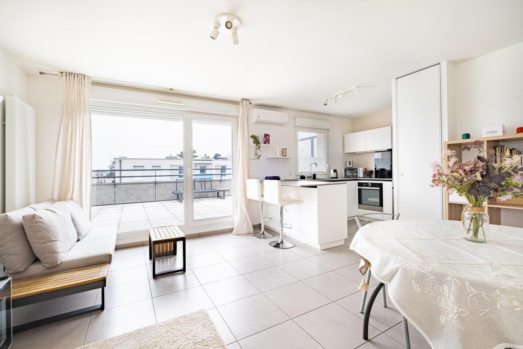 Appartement T2 Neuf - Grande Terrasse De 25M2 Saint-Priest  Exterior foto